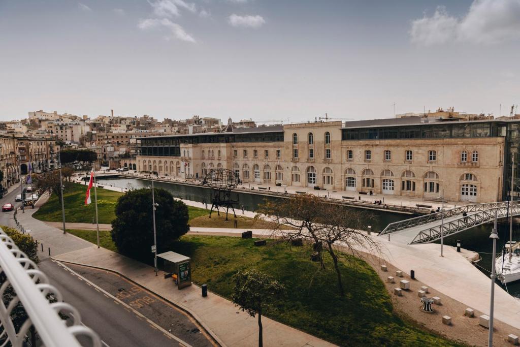 Dock 1 Boutique Hotel - 19