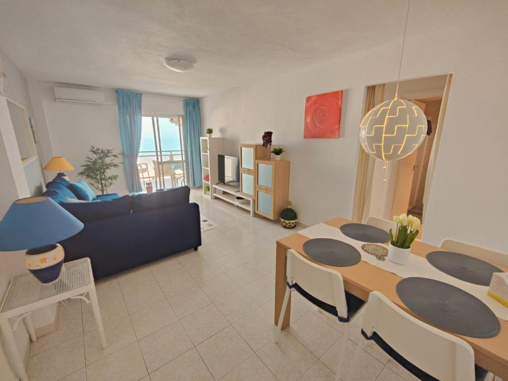 Panorama Apartment with Sea Views, Torremolinos – Updated ...
