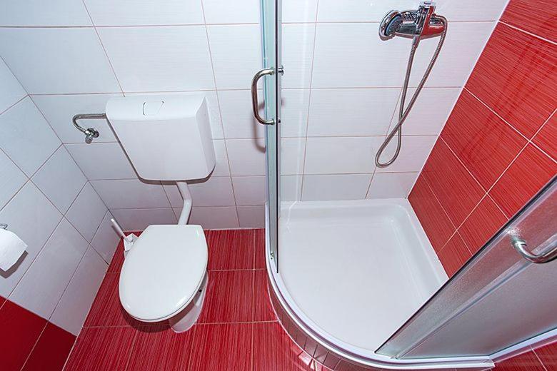 Kúpeľňa v ubytovaní Robinson Medvidna Hvar Apartments