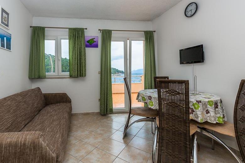 Posedenie v ubytovaní Robinson Medvidna Hvar Apartments