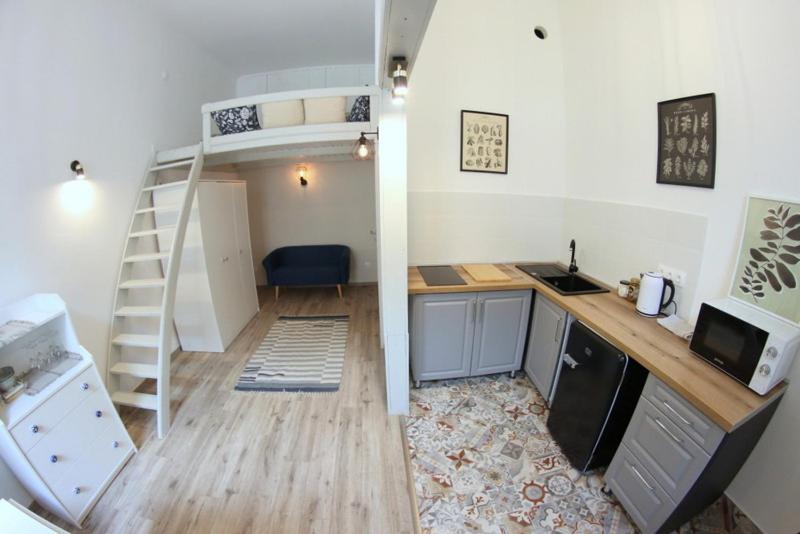Cosy nest 1137 Budapest, 17 Katona József utca kép - 1
