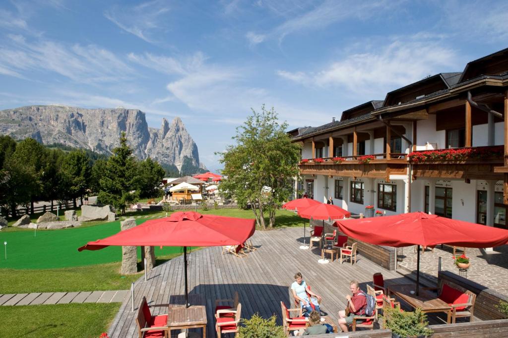 Foto de la galería de Seiser Alm Plaza en Alpe di Siusi