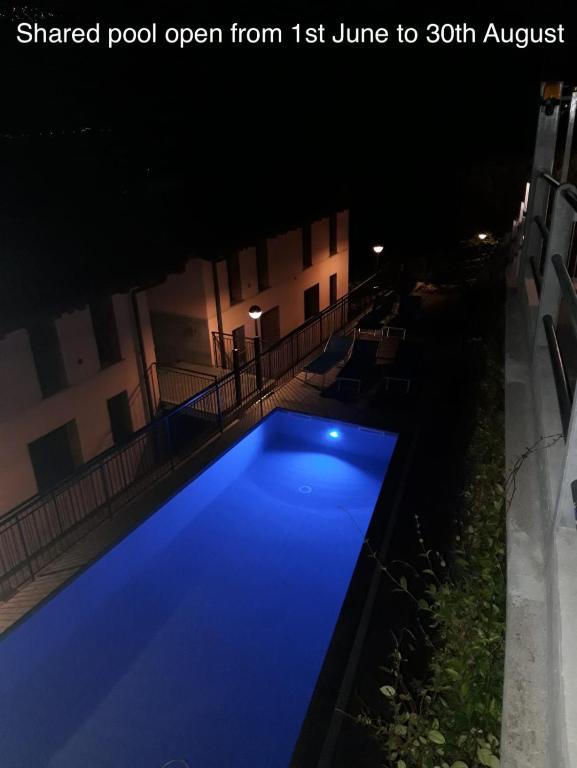 Bazén v ubytování Appartamento 4 nebo v jeho okolí