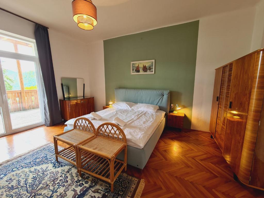 Postel nebo postele na pokoji v ubytování Vila Gorenka