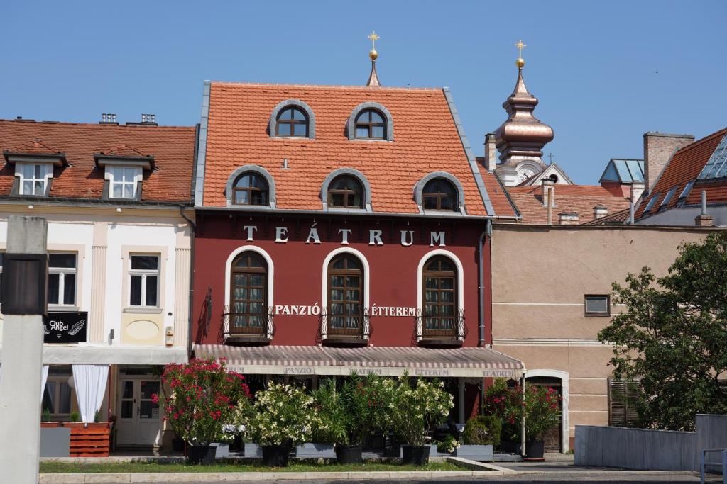Budynek, w którym mieści się hotel