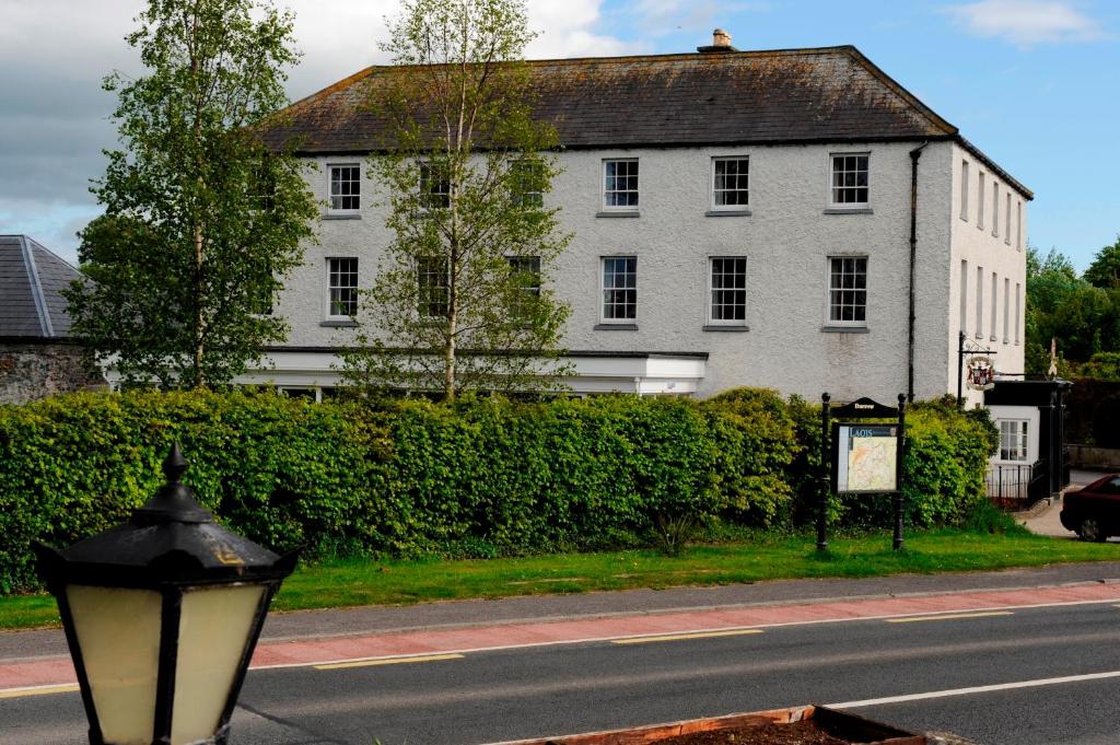 Ashbrook Arms Townhouse and Restaurant