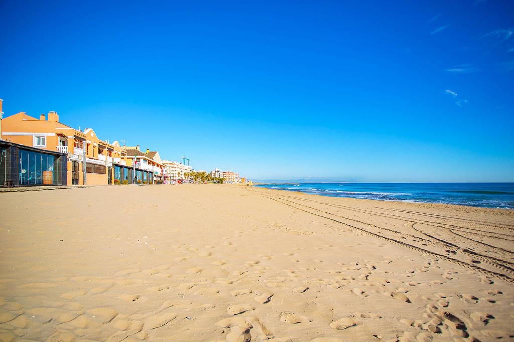022 Parquemar Relax - Alicante Holiday, La Mata – Updated ...