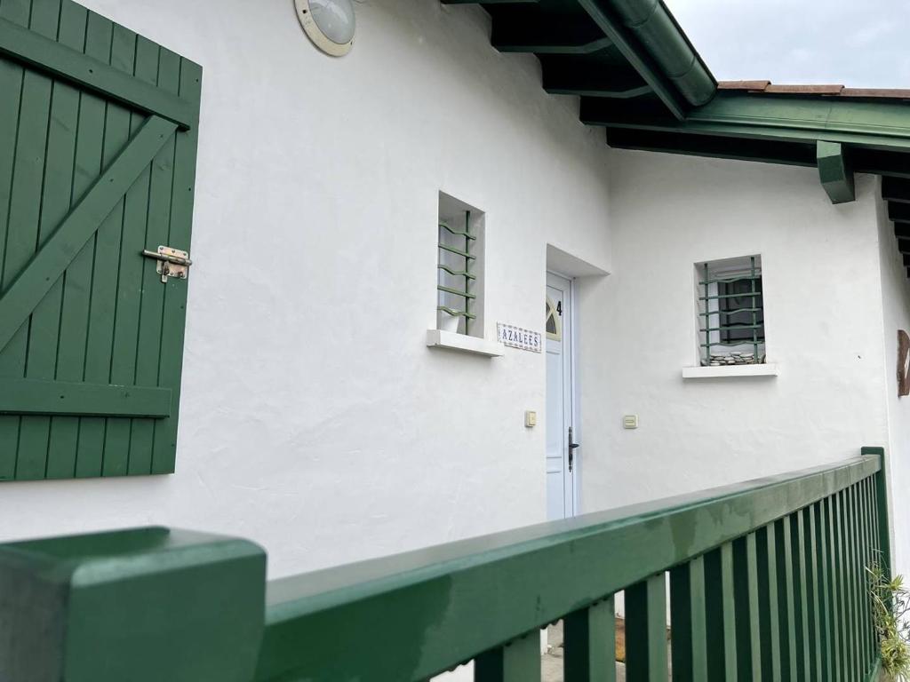 Appartement T2 confortable à Cambo-les-Bains avec terrasse et parking proche centre et thermes - FR-1-495-58 - Appartamento (2 Adulti)