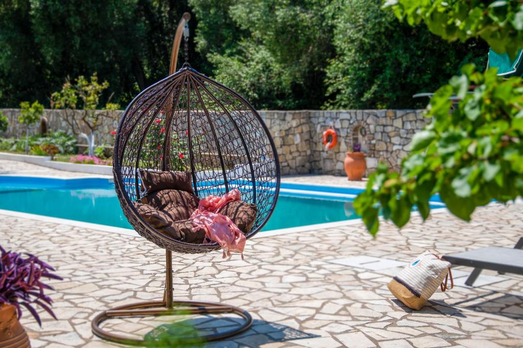 Bazén v ubytování LIvadi Studios with Pool nebo v jeho okolí
