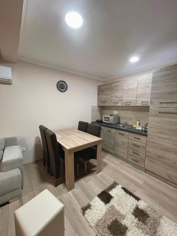 Kuchyň nebo kuchyňský kout v ubytování Vivko Apartments
