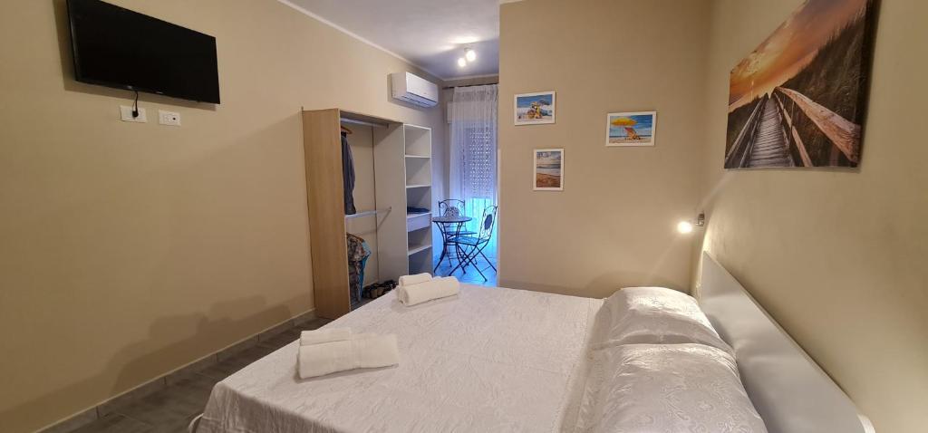 Afbeelding uit fotogalerij van B&B Aria di Mare - Pollina Sicilia in Finale