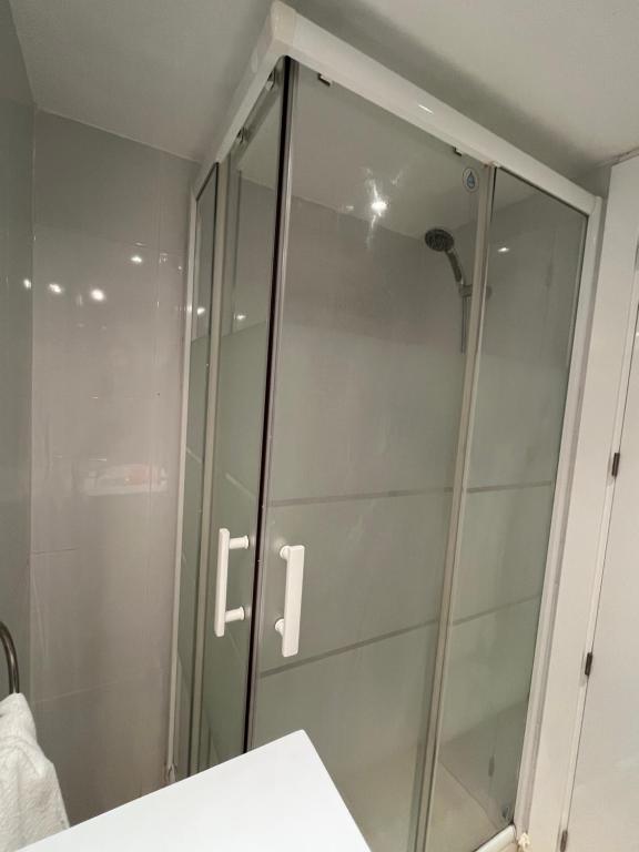 Kúpeľňa v ubytovaní Platja d'Aro - Apartamento en primera línea de mar con parking