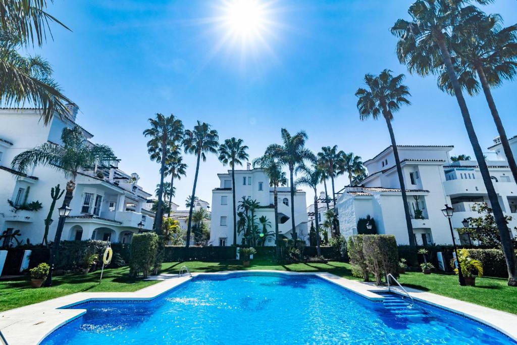 LNM39-Luxury flat close to Puerto Banus