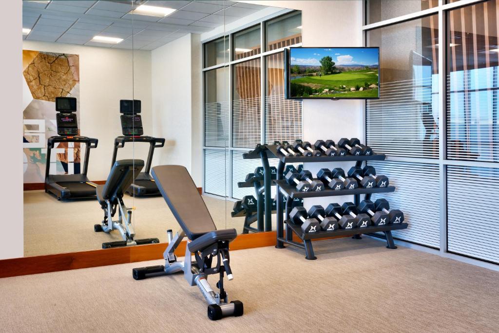 Fitness centrum a/nebo fitness zařízení v ubytování SpringHill Suites by Marriott Cottonwood