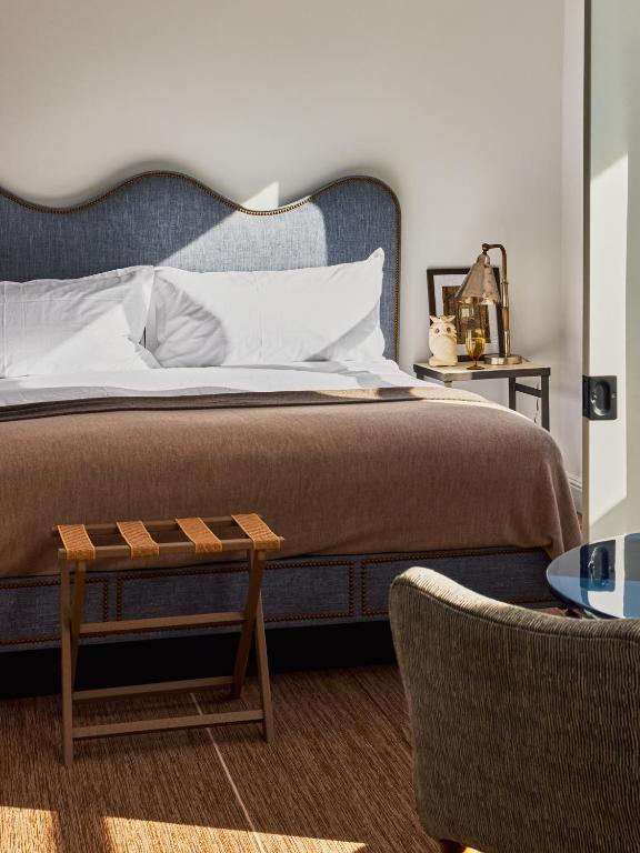Discover the most unique places to stay in Northern California, from cliffside luxury in Post Ranch Inn to glamping at Treebones Resort and chic vineyard escapes. Unique California Vacations, Unique Places In California, Best Places To Stay In Southern California, Best Places To Stay In California, Where To Stay In California, Unique Places To Stay In California, Places To Stay In Big Sur California, Best Places In Northern California, Places To Stay In Northern California Discover the most unique places to stay in Northern California, from cliffside luxury in Post Ranch Inn to glamping at Treebones Resort and chic vineyard escapes. Unique California Vacations, Unique Places In California, Best Places To Stay In Southern California, Best Places To Stay In California, Where To Stay In California, Unique Places To Stay In California, Places To Stay In Big Sur California, Best Places In Northern California, Places To Stay In Northern California