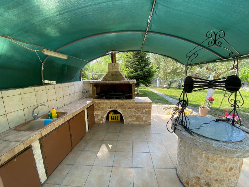 Fotografie z fotogalerie ubytování Three Rivers Private Cottage v destinaci Metókhion Konstamonítou