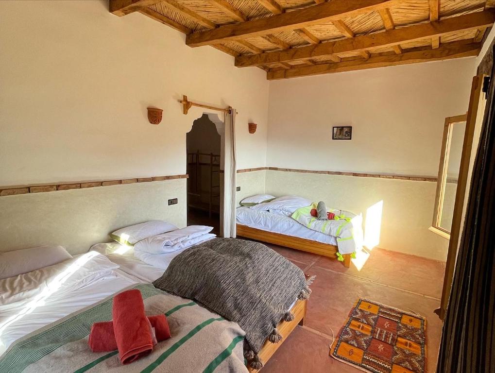 Issouganes N Toubkal Maison d hôtes - Comfort Triple Room With Shower