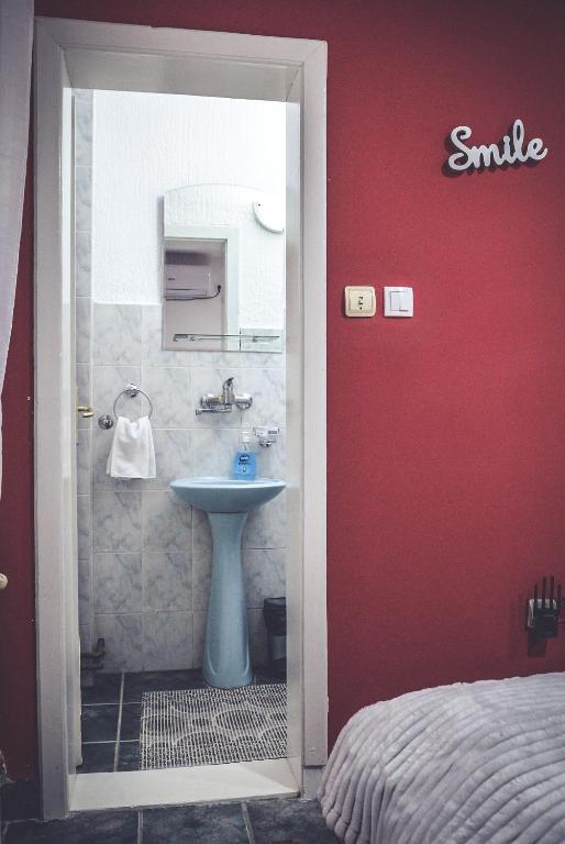 Koupelna v ubytování Royal TSV Rooms
