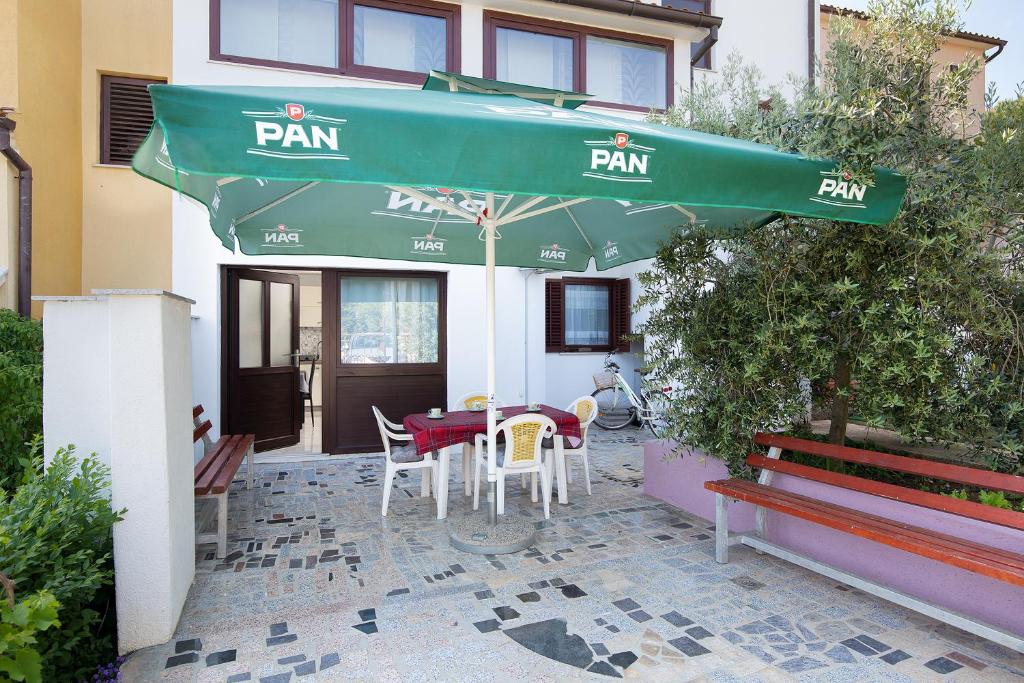 Budynek, w którym mieści się apartament