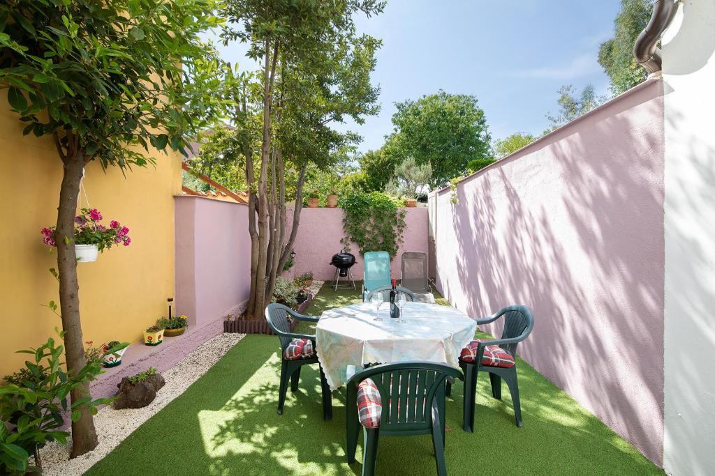 Ogród w obiekcie Apartment Rnjak