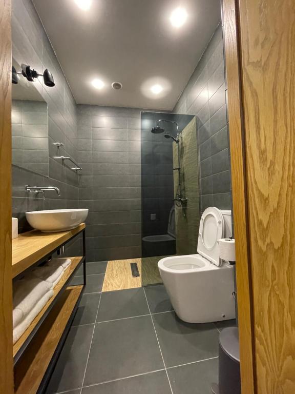 Koupelna v ubytování MIST Boutique Hotel