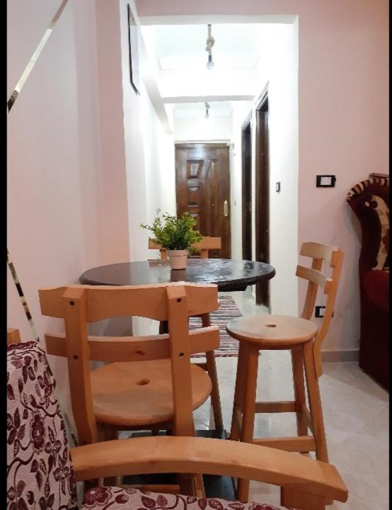 A seating area at Free Wi-Fi شقة فندقية فى الاسكندرية New apartment sea view Alexandria
