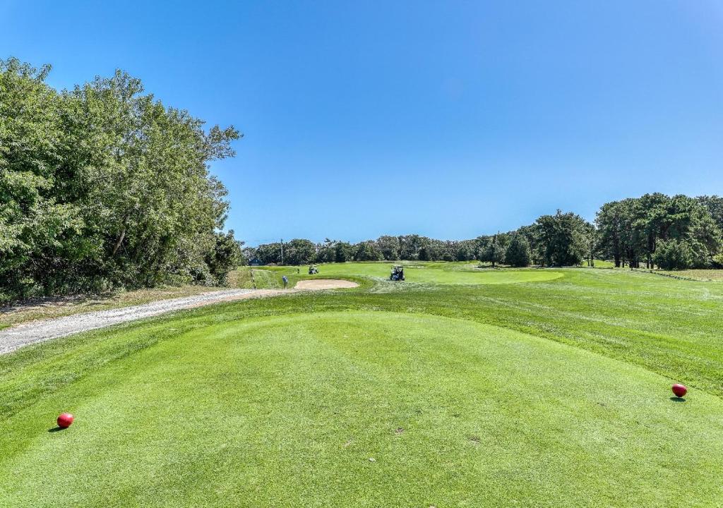 The Island Inn Condominiums by DC, Oak Bluffs (updated prices 2024)