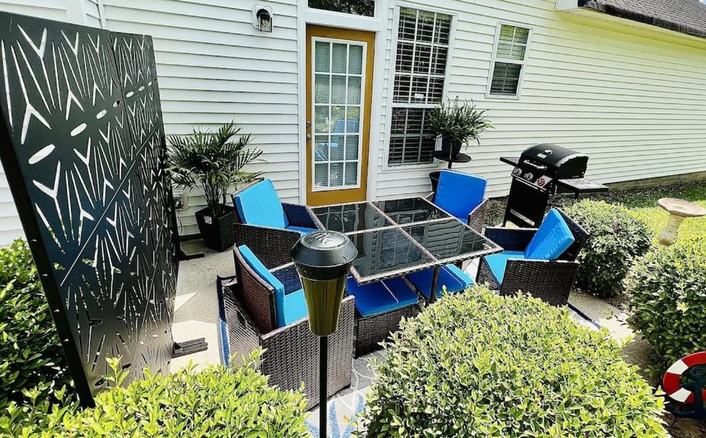 Luxury Cozy Romantic Charleston Meets Paris Villa on the Coast!!