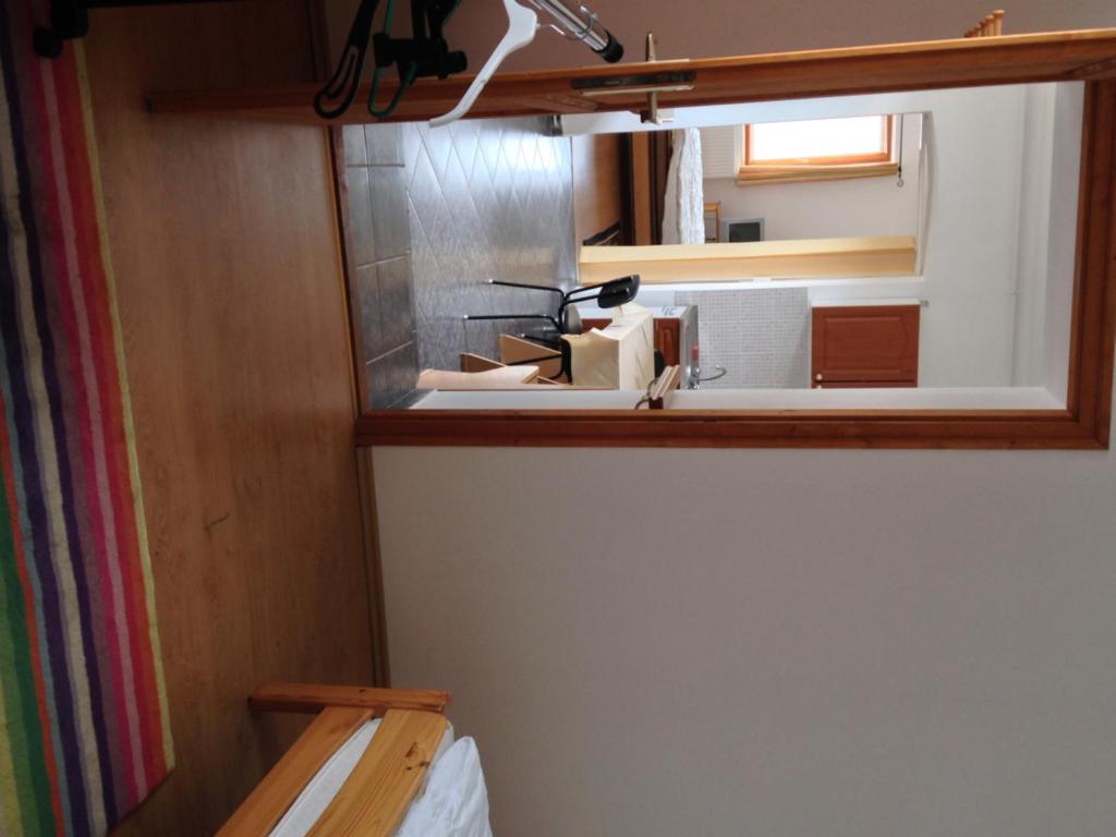 Kuchyňa alebo kuchynka v ubytovaní Petra Apartmanok