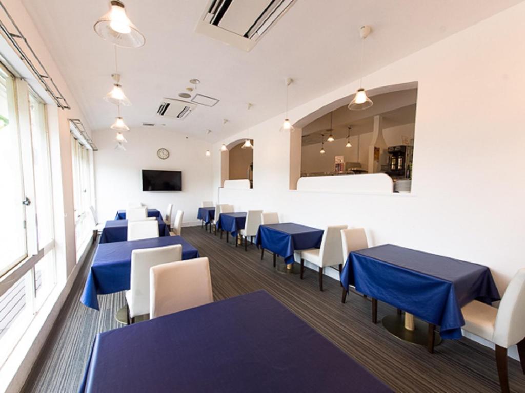 Posezení v ubytování LiVEMAX RESORT Izu Shimoda