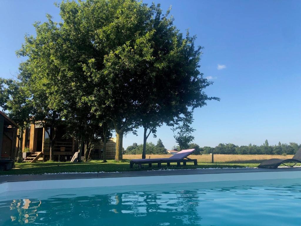 Cabane au cœur du Vignoble Nantais avec piscine privative chauffée - FR-1-306-1210 - Holiday Home (2 Volwassenen)