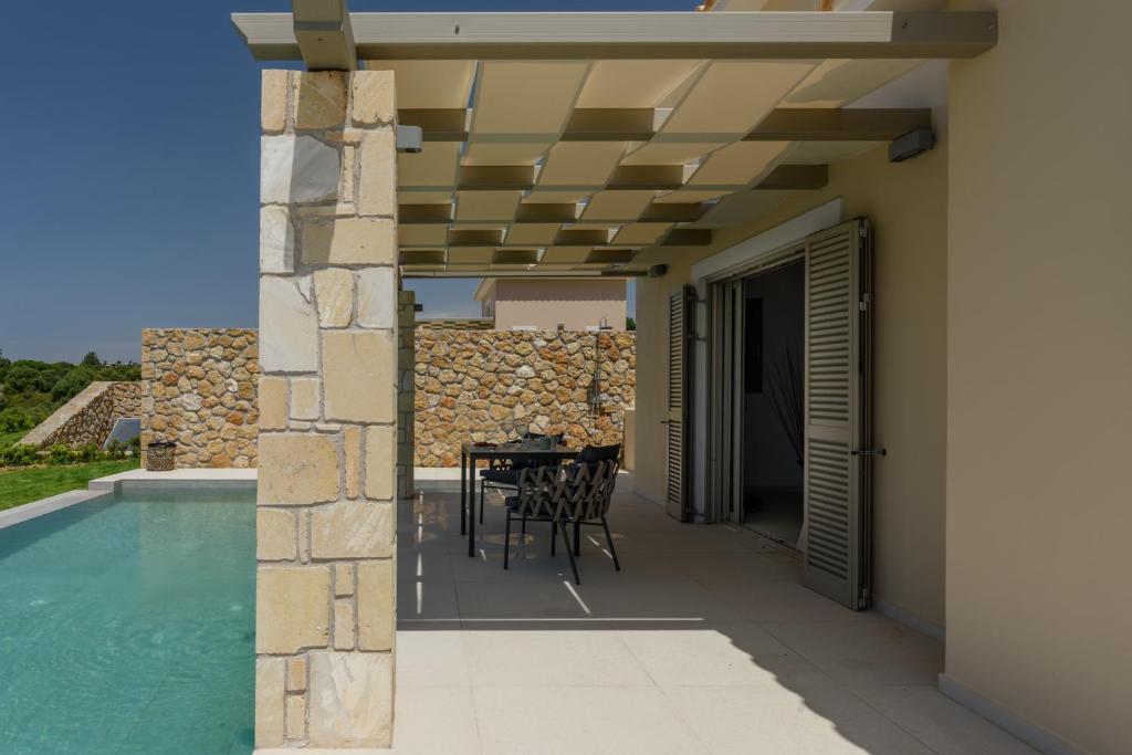 Zdjęcie z galerii obiektu Charis - Zeus Blue Villas, Kefalonia w mieście Spartia