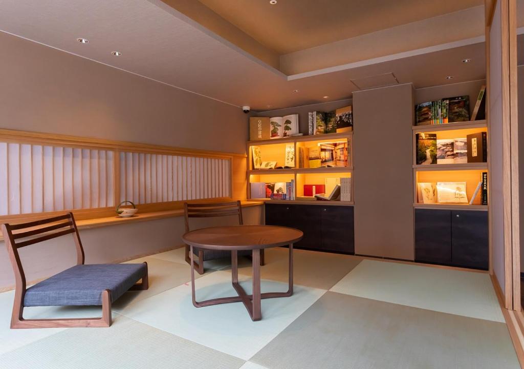 Posezení v ubytování Hotel Niwa Tokyo
