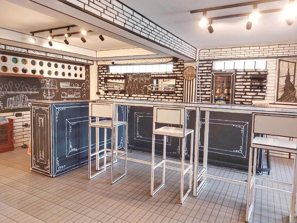 RoomQuest Chiang Mai Tha Phae