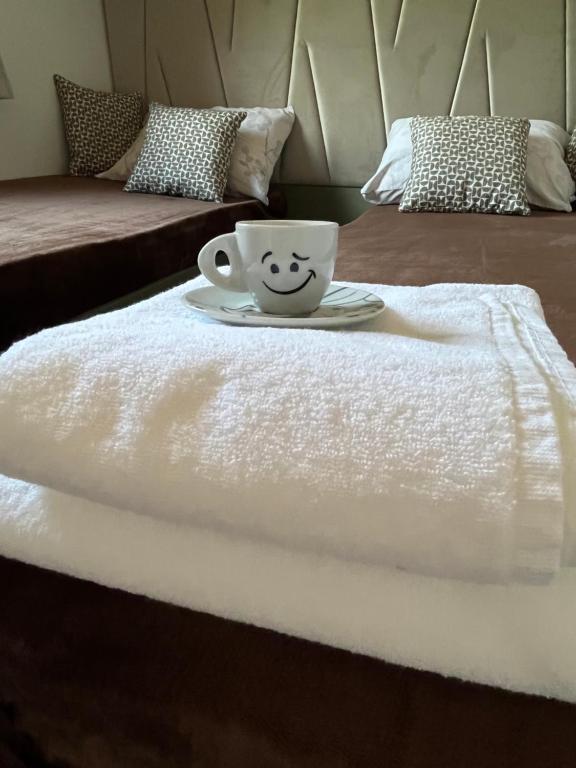 Postel nebo postele na pokoji v ubytování Mobile Home Karlo