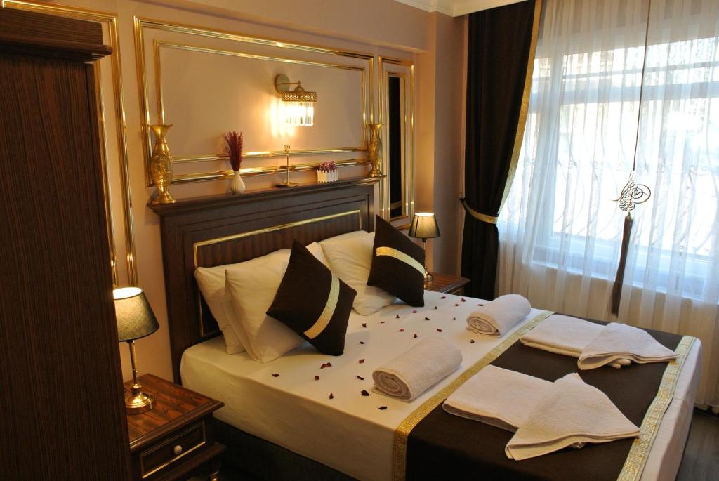 Emirhan Guesthouse & Suites - 