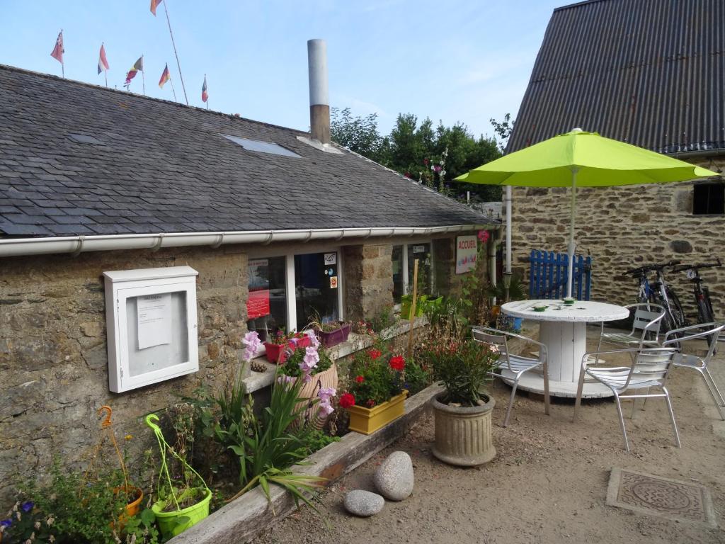 Zahrada ubytování Studio "LA MEDINA", PISCINE dès le 12 juillet, JARDIN BOTANIQUE, COMMERCES &MER