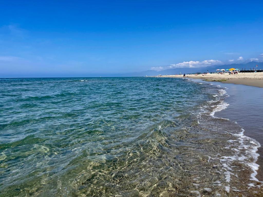 a view of the beach from the shore at Villa Luminosa in Torre del Lago Puccini