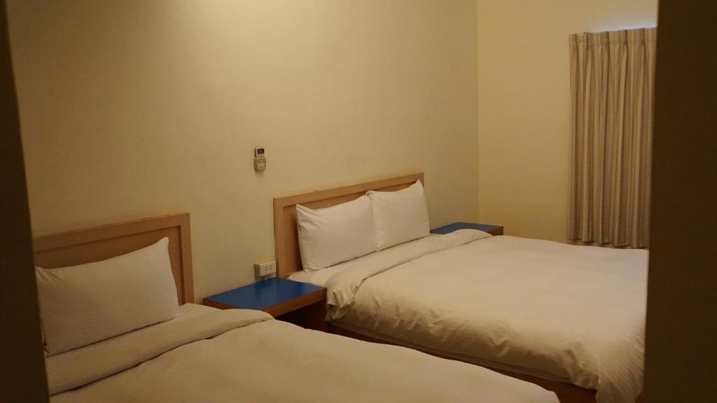 Hwa Hong Hotel - Standard Triple Room