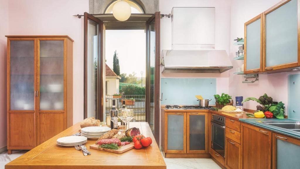 A kitchen or kitchenette at Villa Croci 26