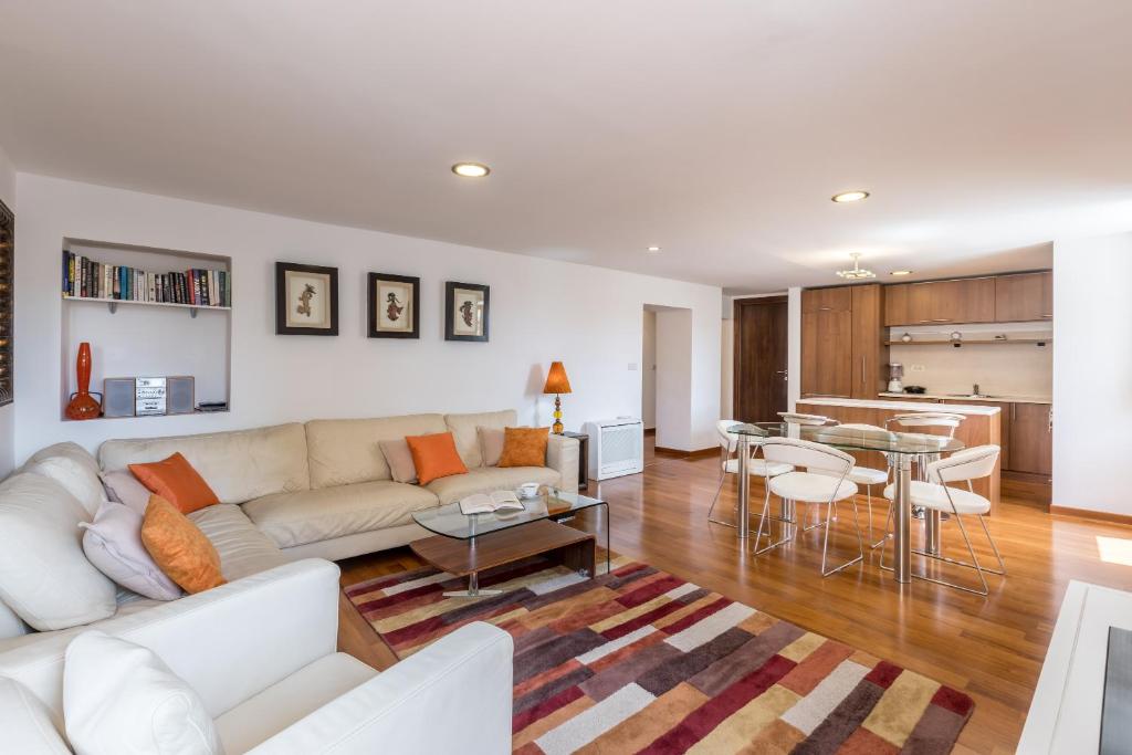 Peristil Apartment