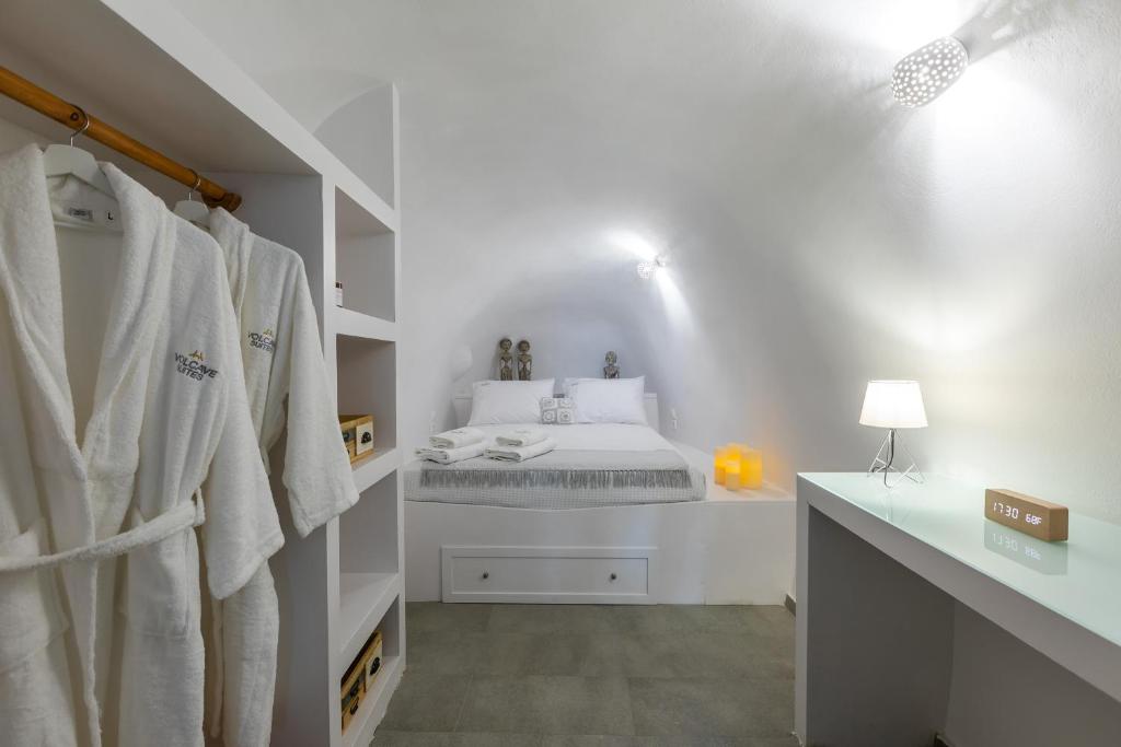 Volcave Suites - One-Bedroom Apartment