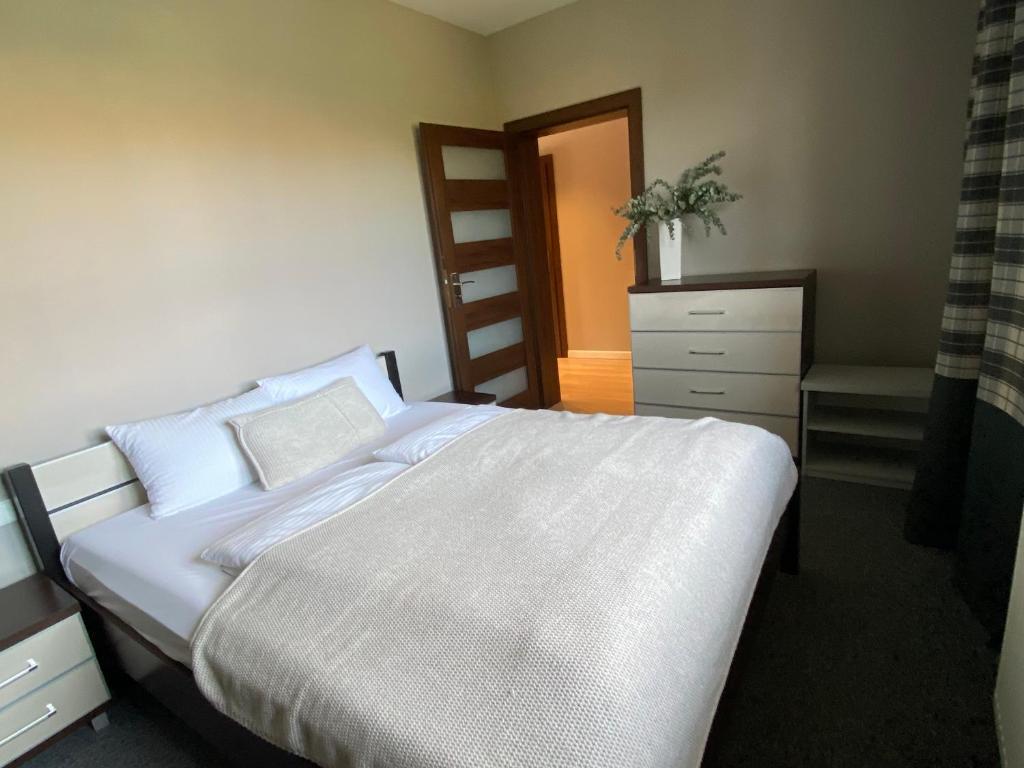 Fotografia z galérie ubytovania Apartament Caminski Dębowa v destinácii Kudowa-Zdrój
