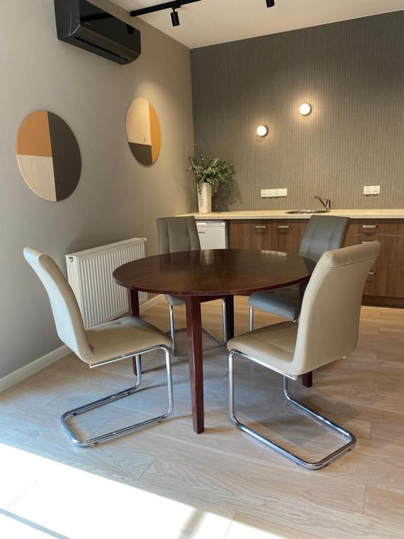 Fotografia z galérie ubytovania Apartament Caminski Dębowa v destinácii Kudowa-Zdrój