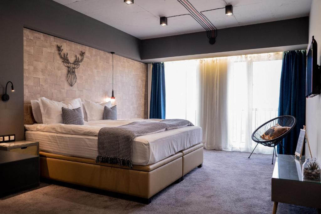 City Art Luxury Living Free Parking - Housity