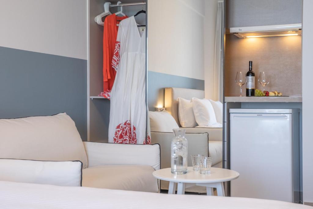 Nelly's Apartments - 10