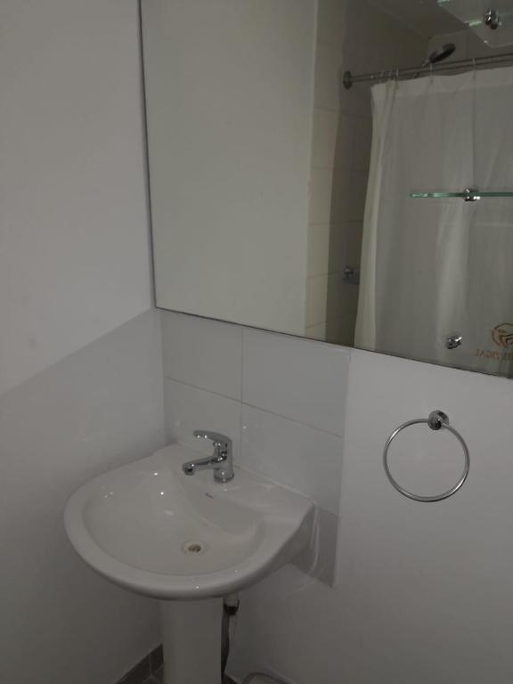Koupelna v ubytování Zigal hotel