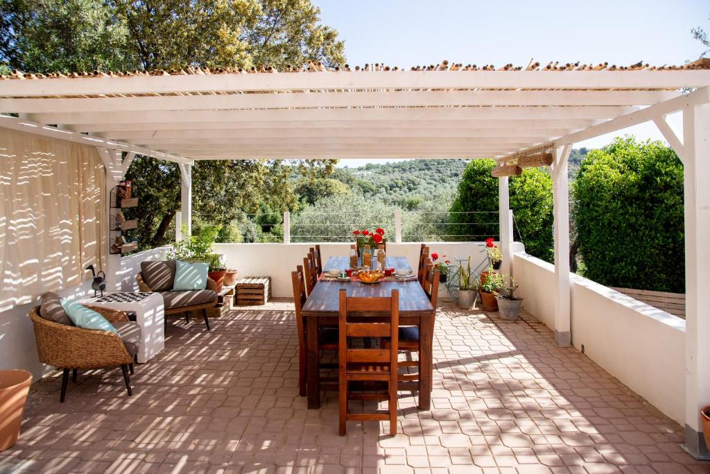 Een balkon of terras bij Oliveto Bed and Breakfast