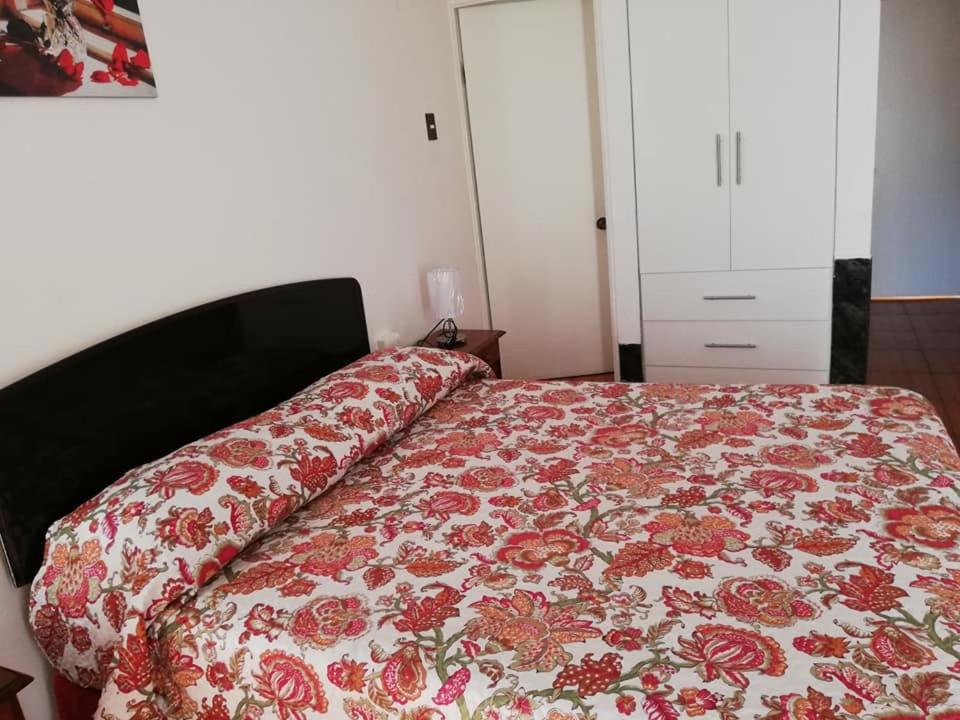 Postel nebo postele na pokoji v ubytování Zigal hotel