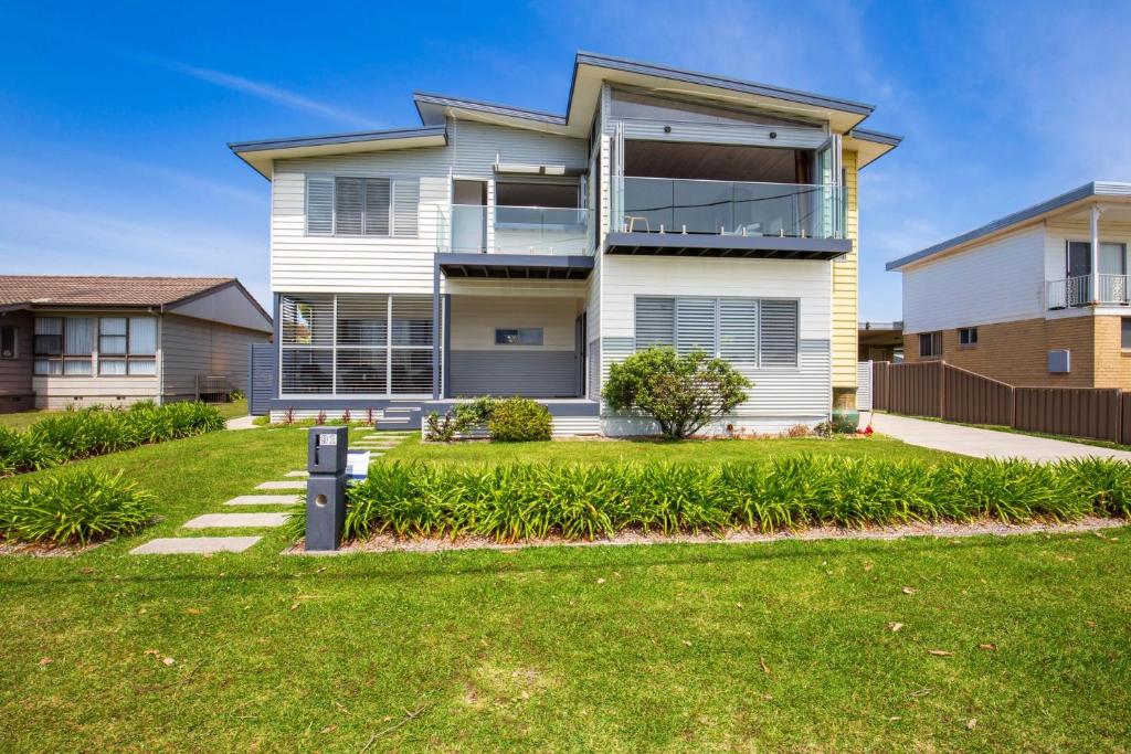 Yelo at Culburra I Pet Friendly I 1 Min Walk to Beach